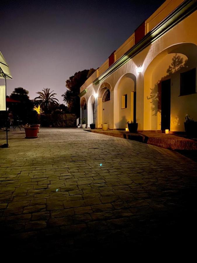 Devmani Hotel Rural Espartinas Exterior photo