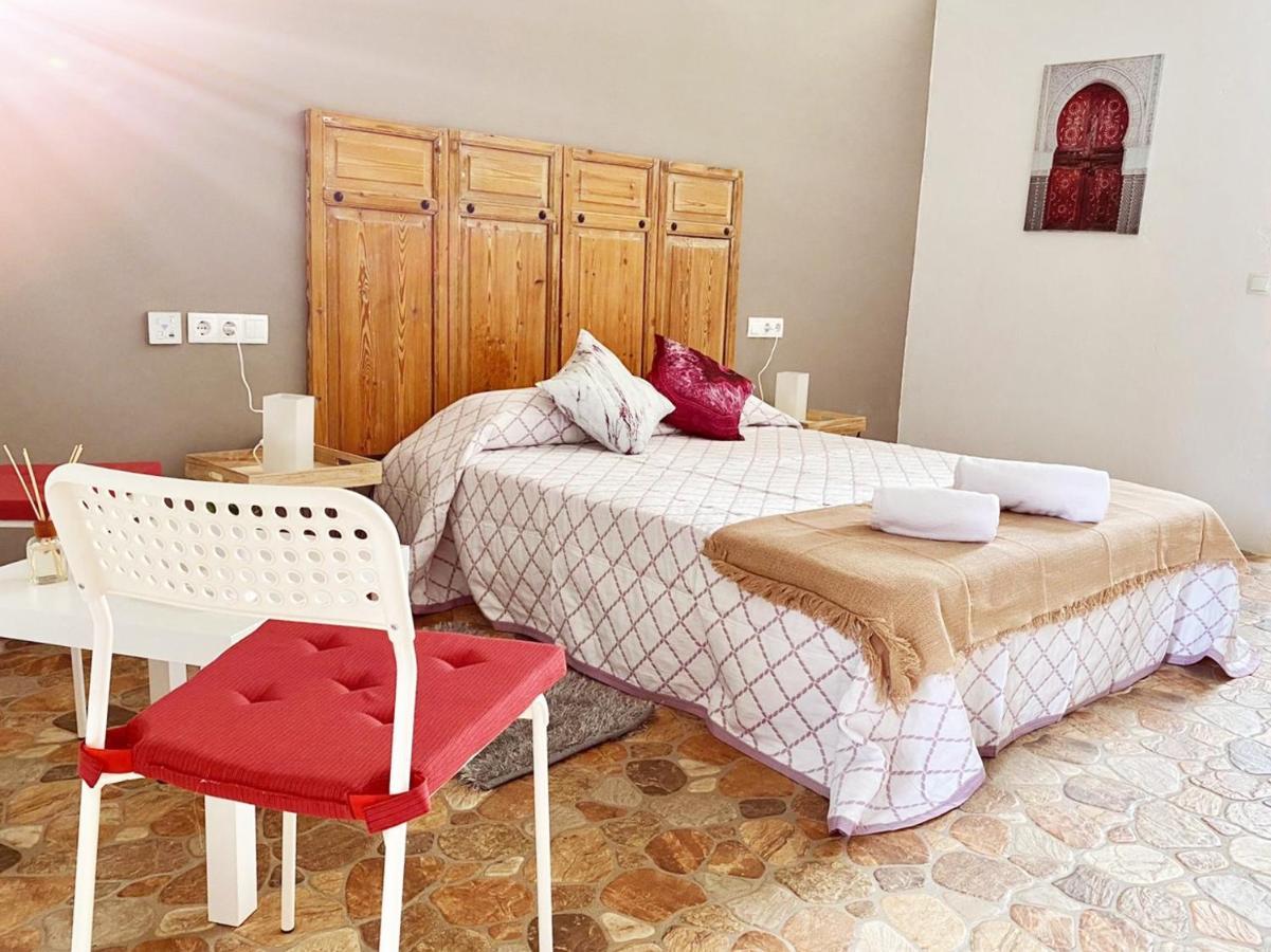 Devmani Hotel Rural Espartinas Exterior photo