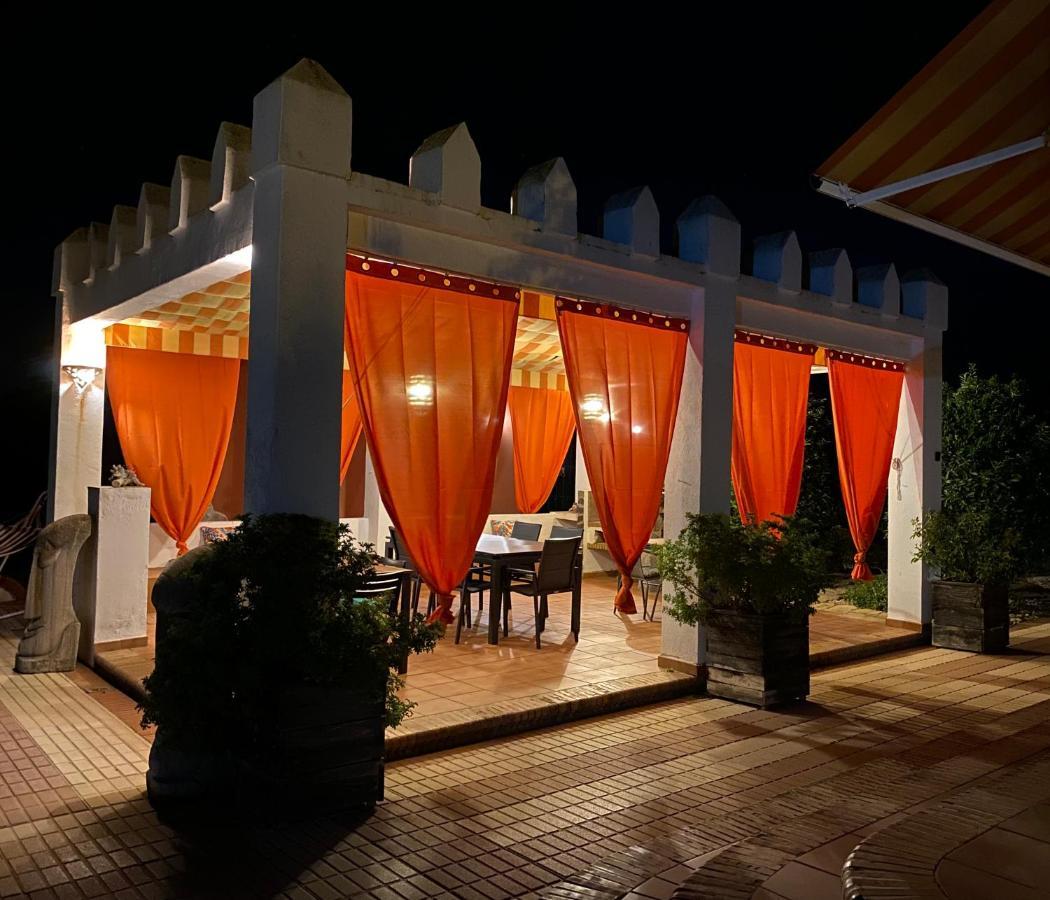 Devmani Hotel Rural Espartinas Exterior photo